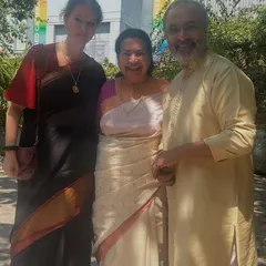 With my wife Saskia and a friend after an emotional morning concert. Sharing these moments of bliss and gratitude with loved ones is a blessing.