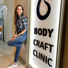 It was a pleasure to have actress Shanvi Srivastava visit our Lavelle Road clinic. She knows how busy schedules can affect self-care, and I'm glad we could provide her with a personalized, pampering experience to help her feel glowing and refreshed.