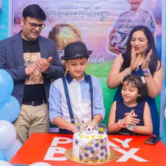 A picture perfect birthday moment for a young football fan. We handle everything from the themed cake and backdrop to the party games, so you can relax and celebrate with your family.