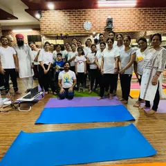 A happy group photo after our International Yoga Day session. I am so grateful for this wonderful community of yogis who come together to share their practice and energy.