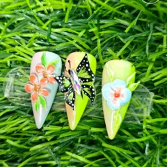 This vibrant set was created by one of my talented students. They've combined hand-painted flowers with a stunning 5D butterfly, showing excellent control of color and dimension.