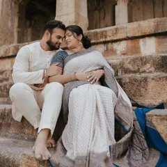 A romantic maternity portrait of a couple seated on the steps of a historic temple. I love using architectural elements and natural light to create timeless, serene images that you will treasure forever.