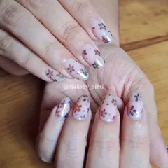 A delicate and elegant design featuring chrome floral patterns. The semi-transparent flowers on a nude base create a beautiful, stained-glass effect.