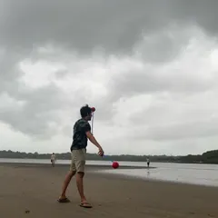 Finding my flow on a quiet beach. Sometimes the best practice sessions are just me and my poi, with no music but the sound of the environment.