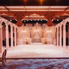 This is what I call a showstopper. For this engagement, we brought the magic of Rajasthan's mystical Mahals to life, creating an opulent palace courtyard that was nothing short of a royal gathering.