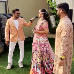 Interacting with the bride during her Mehendi ceremony. I love creating personalized moments that celebrate the couple throughout their wedding events.
