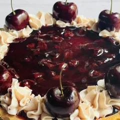 This side view shows the flaky crust, the creamy filling, and the generous topping of my Cherry Cheesecake Tart.