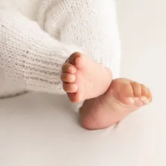 The tiniest feet, which will one day take the biggest steps. I love capturing these details to remember just how small they once were.