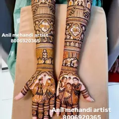 This design captures the beautiful Jaimala or Varmala ceremony, with portraits of the bride and groom exchanging garlands. It's a wonderful way to include a key wedding moment in your bridal henna.