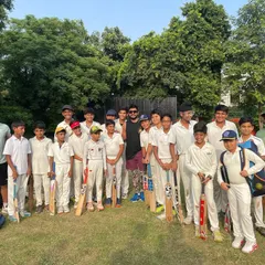 Celebrating Independence Day with Indian cricket star Suresh Raina. A memorable group photo with our students and coaches.