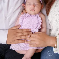 So small, so new, so loved. In my newborn sessions, I focus on creating a safe and peaceful space to capture the delicate details of your baby's first days, held securely in the hands of those who love them most.