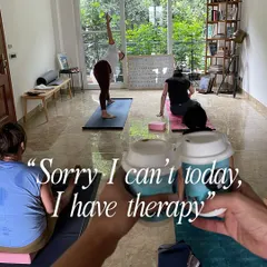 For me, practice is therapy. Here's a view from my perspective during a class, a moment of calm and presence amidst the flow of the group.