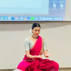 Celebrating Hindi Diwas at the University of Reunion. Here, I am demonstrating how language and dance can be beautifully integrated to tell stories to a diverse, international audience.