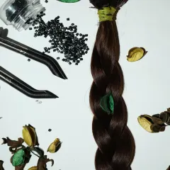 This is a close-up of my I-Tip extensions, also known as keratin tips, ready for strand-by-strand application. The image shows the quality of the hair and the micro beads used for a secure and discreet installation.