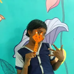 Another creative bunny puppet from our craft session at the Library of Flowers. Each child's creation is unique, reflecting their own personality and imagination.