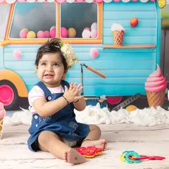 A series of shots from an adorable ice cream themed session, perfect for celebrating a first birthday with lots of color and sweetness.