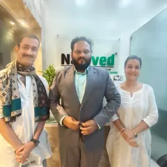 I was honored to welcome renowned actors Sucheta Khanna and Biji Pandey to my clinic. It is a privilege to be trusted by artists who value authenticity and holistic well-being. Their visit is a testament to the results and care we provide.