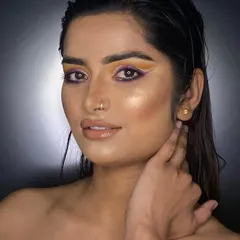 Another angle of the portfolio look, showcasing the flawless base and sharp liner work. We emphasize precision and perfection for camera-ready results.