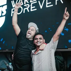 The connection with my percussionist is key to the Tribal Brothers act. You can see the pure joy and energy as we hype up the crowd together, creating an unforgettable live performance.