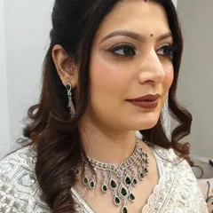 It's all in the details. This close-up shows how my HD makeup technique creates a smooth, photo-ready finish with just the right amount of sparkle on the eyes. The skin looks luminous, not heavy.