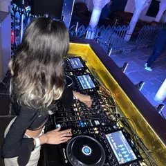 Grooving during a techno gig at Habibi. Playing alongside some of the best artists in the scene is always inspiring and pushes me to deliver my best set.