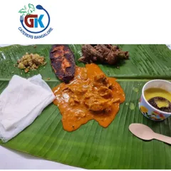My non-vegetarian meals are just as famous as my veg ones. This plate shows a classic combination for a Beegaroota: spicy fish fry, rich mutton curry, and soft neer dosa, all served traditionally on a banana leaf.