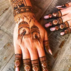 A simple yet beautiful design featuring bird cages and architectural motifs, ideal for a bridesmaid.