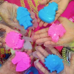 Look at these beautiful, colourful soaps made by participants at one of my workshops. Using fun moulds like unicorns and dinosaurs, everyone gets to create something they love.