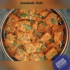 For those who want something unique, I offer Zunakada Vade. This is a savory cake made from gram flour and spices, a true specialty from our region. It's a flavorful and satisfying snack you won't find everywhere.