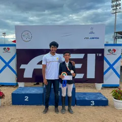A silver medal for Arnav in his first international show. We are so proud of his performance with his Thoroughbred, Longrange, competing against talented riders at the CSI CH competition.