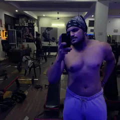 Currently in my bulking season at 102kg. To build quality muscle, you need a proper bulking diet plan with the right calories and protein, not just junk food. I create these custom meal plans for serious muscle gain.