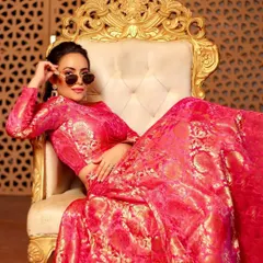 A cool and edgy shot from the Diwali campaign with actress Aanchal Munjal. Even with sunglasses on, her flawless skin and perfectly defined lips complete this modern festive look.
