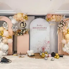 For a modern and chic baby shower, I design elegant backdrops like this one. It features soft pastel balloon arrangements, custom arches, and subtle floral details, perfect for a stylish gender reveal or welcome party for the baby.