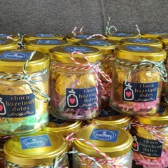 These jars of Choco Hazelnut Dates were part of a large corporate order for Diwali. Each date is filled with a crunchy hazelnut and coated in chocolate, making for an elegant and healthy gift. I love creating memorable gifts for companies.