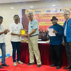 Architect Akhil Laddha being felicitated as a chief jury member for an architecture competition at the Rotary Club of Thane. We believe in nurturing the next generation of architects and contributing to the design community.