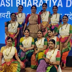 A group photo with my wonderful dancers at the Pravasi Bharatiya Divas. For this event, I choreographed a piece that brought together multiple classical and folk dance forms to tell a unified story of India.