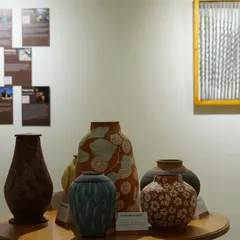 Some beautiful corners from our recent showcase. It was so wonderful to see everyone's hard work displayed together, from sculptural vases and lamps to wall art.