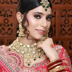 The final result of my student's hard work. A stunning, glamorous bride ready for her big day. This makes me a proud teacher.