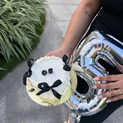 Celebrating 5 years of Colorcoatss. This journey has been a roller coaster, and I'm so grateful for every moment. Holding this cake and balloon feels so surreal.