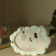 This sweet unicorn photo frame, with its cloud shape and golden stars, is designed to hold your most magical memories. It’s a perfect piece for a child’s bedside table.