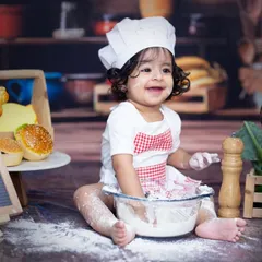 I never get tired of the chef theme. Watching babies enjoy playing with dough and kitchen tools is a treat, and their happiness is so genuine.