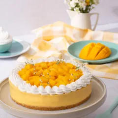 I created this Mango Mousse Cake to be a celebration of summer. It’s light, airy, and made with fresh, sweet mangoes, all resting on a delicate biscuit base. A truly refreshing seasonal dessert.