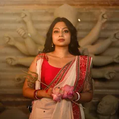 For this conceptual shoot inspired by Durga Puja, the makeup was designed to be both powerful and serene. I created a glowing skin finish with sharp, defined eyes and a traditional bindi to complement the artistic setting, making the model look divine and strong.
