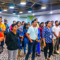 The team at Lenovo listening attentively as we discuss the principles of situational awareness before starting the physical training.