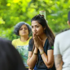 A moment of gratitude and intention setting at Flow Fest. I begin my sessions by bringing the group together to honor the space, each other, and the practice.