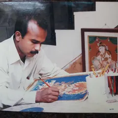 A look back to the moment I chose to embrace Mysore painting full-time. This decision was life-changing, and my dedication has only grown over the years, bringing tradition to life in every stroke.