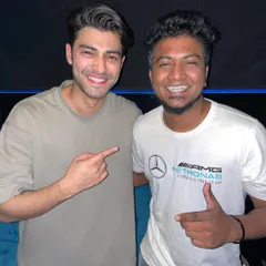 A quick photo with Zaeden before our massive New Year's Eve gig. It was an amazing night playing alongside him and DJ Vic at F Superclub.