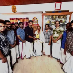 As part of our 15th anniversary, we present the 'Guruvandanam' to our visiting teachers, Shri Peruvanam Sankaranarayanan Marar and Shri Kombath Anil Kumar.