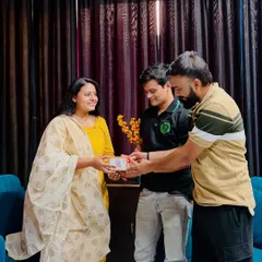 Receiving a token of appreciation after a great podcast recording with the Vrikshit Foundation team. I love collaborating with organizations that are working to transform our nation.