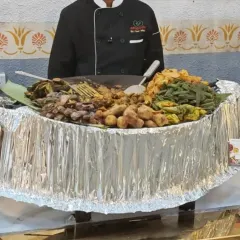 Our Tawa Veg live station is always a crowd-pleaser. We prepare fresh, sizzling vegetables right in front of your guests, adding an interactive and delicious element to any corporate event or wedding party.